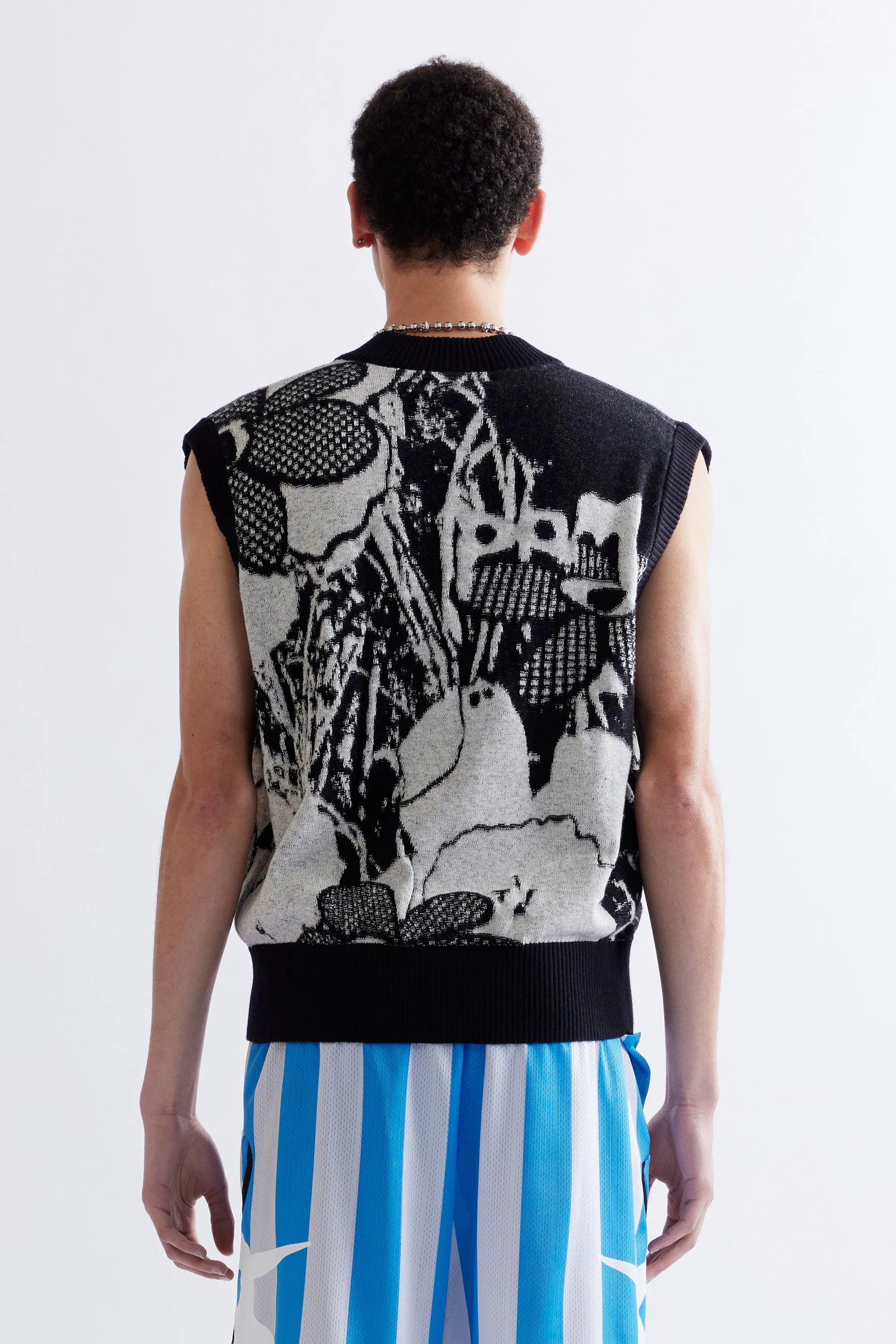 ARRANGEMENT V-NECK KNITTED VEST