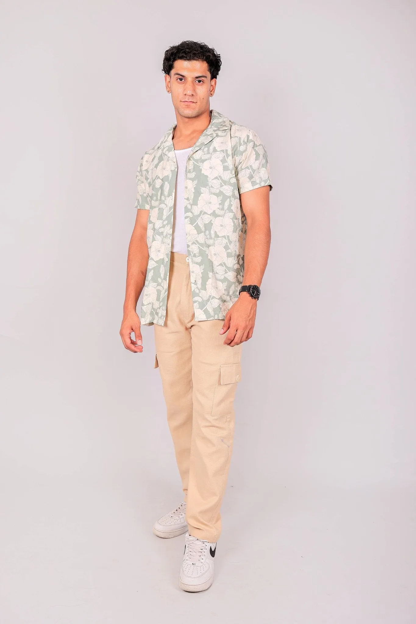 Bluebird Men's Slim Fit Cotton Cargo Pant Beige