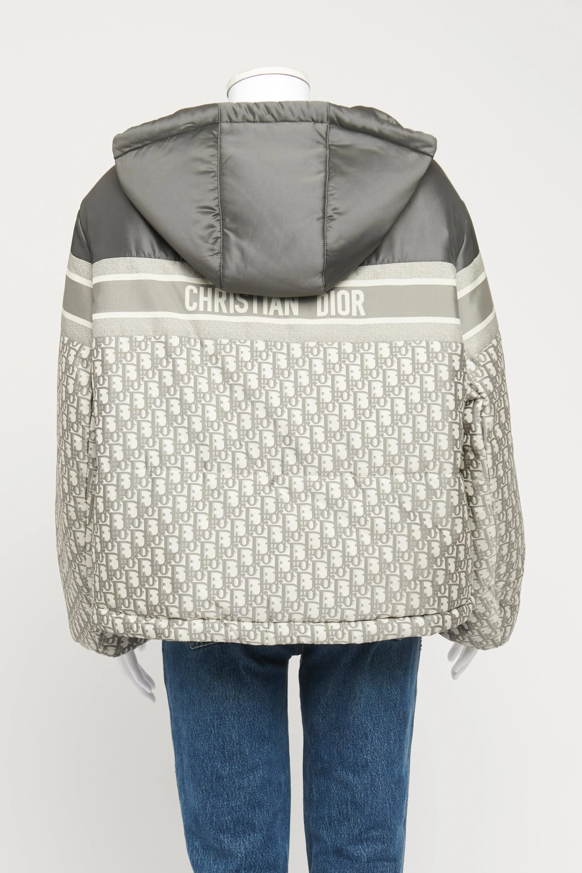 Grey Preowned Reversible Cropped Down Jacket