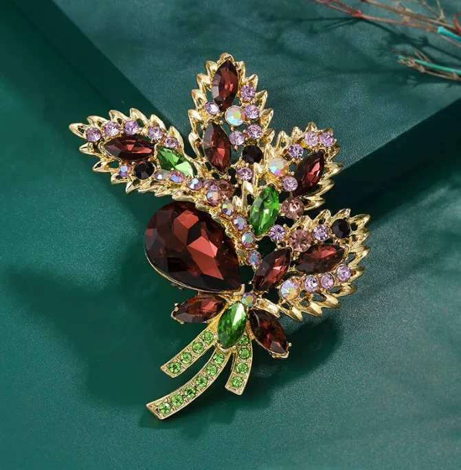 Malle Embroidery Brooch Pin