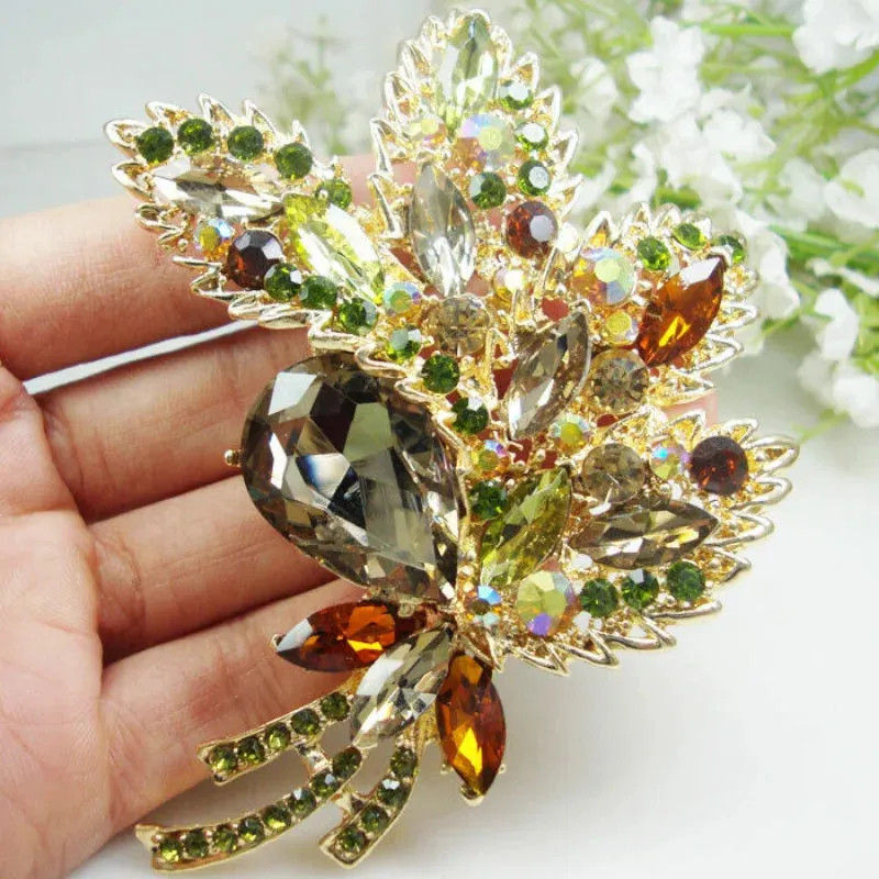 Malle Embroidery Brooch Pin