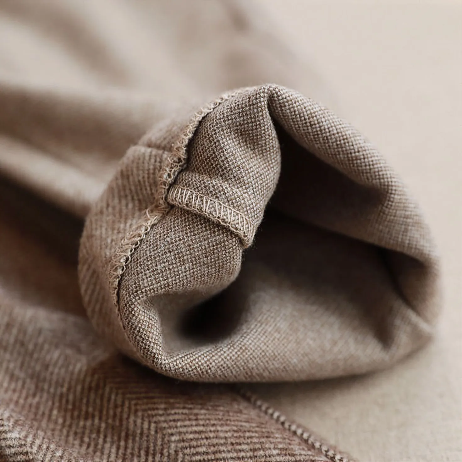 RAFFY | ELEGANT TAILORED TROUSERS