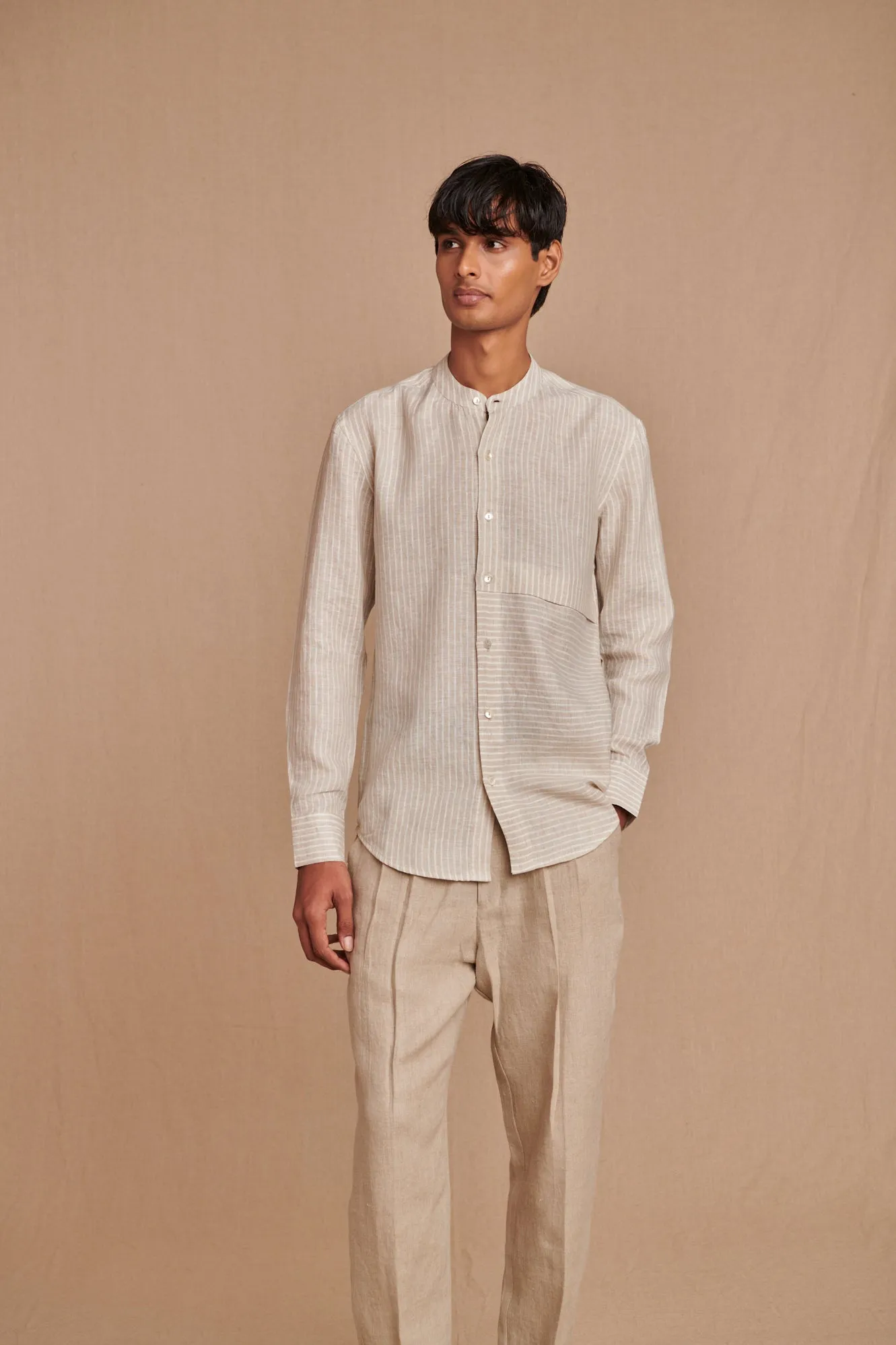 Undyed Linen Men's Pleated Tappered Pants